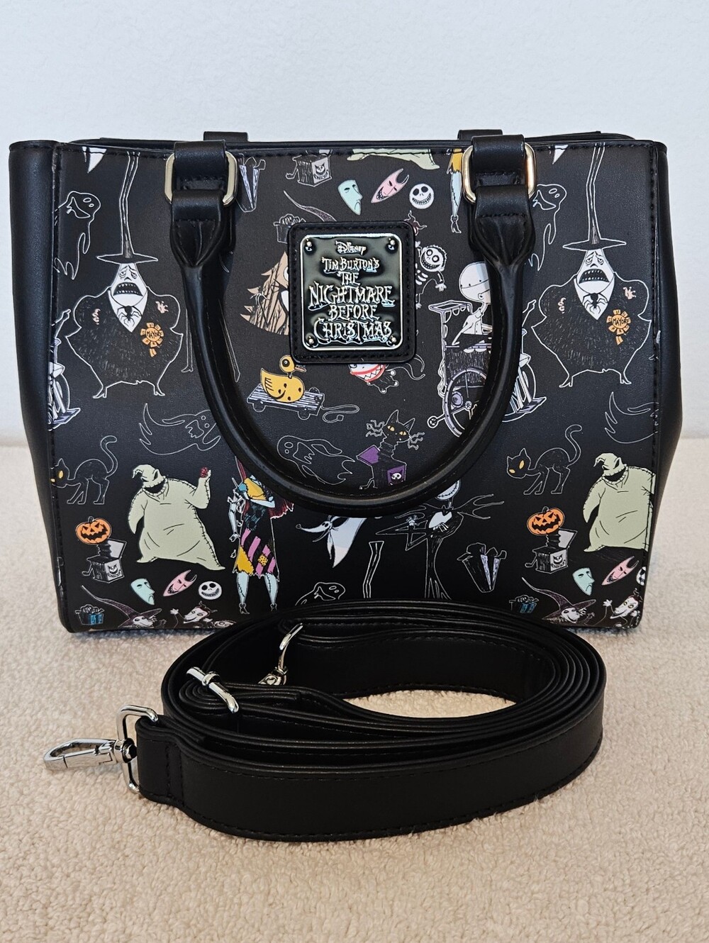 Loungefly - Nightmare Before Christmas Bag W/ Crossbody Strap - Picture 13 of 13